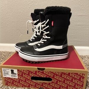 Vans Black Snow MTE Boots